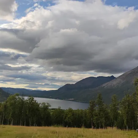 Leilighet Oksfjordhjem Mettevoll